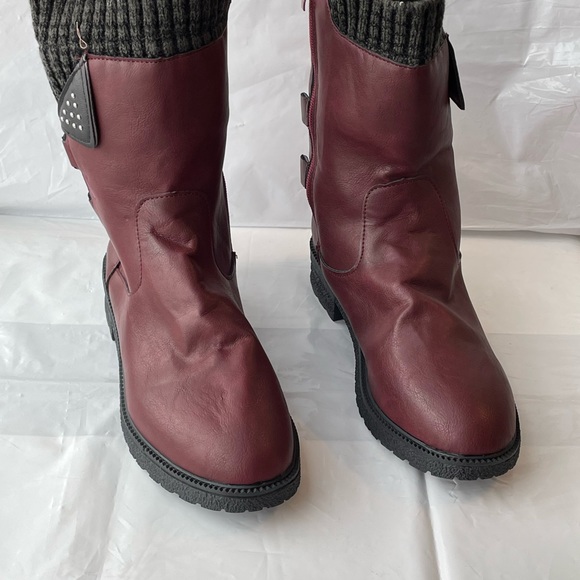 Winter boot, size 41, never worn / brand new.  Burgundy. - Picture 3 of 6